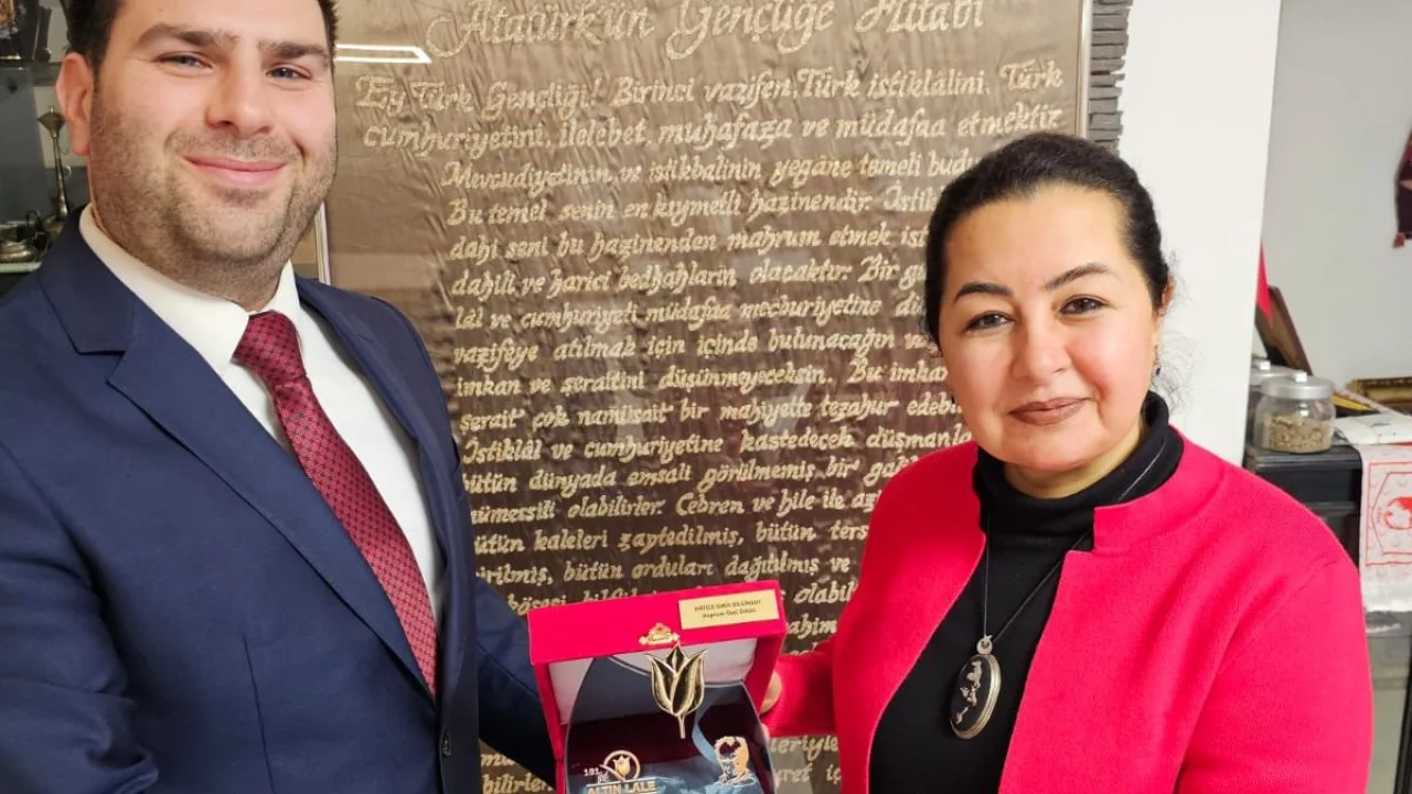 Altın Lale’nin '6 Şubat Deprem Yardım Ödülü' Bilginsoy’un oldu