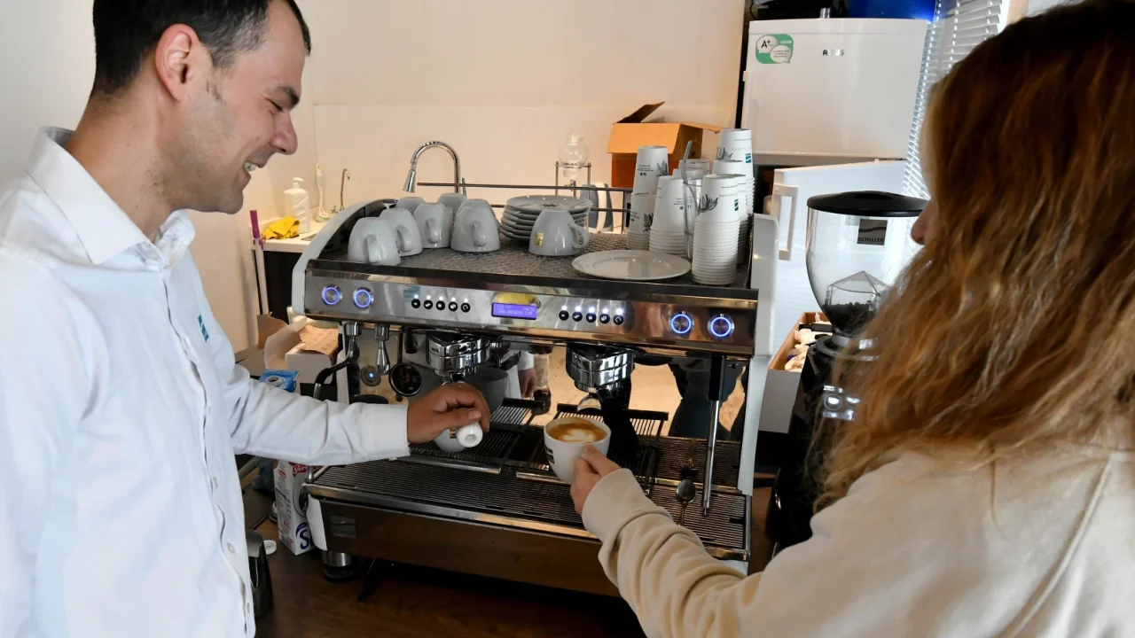 Antalya Muratpaşa’da kahve tutkunları için ‘Barista Eğitimi’