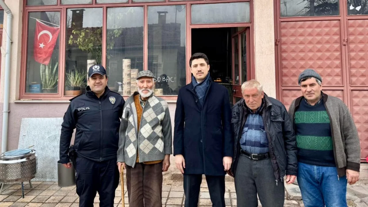 Bilecik Kaymakamı esnafla bir araya geldi