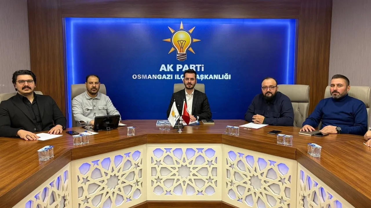 Bursa Osmangazi'de AK Parti mahalle başkanlarıyla buluştu