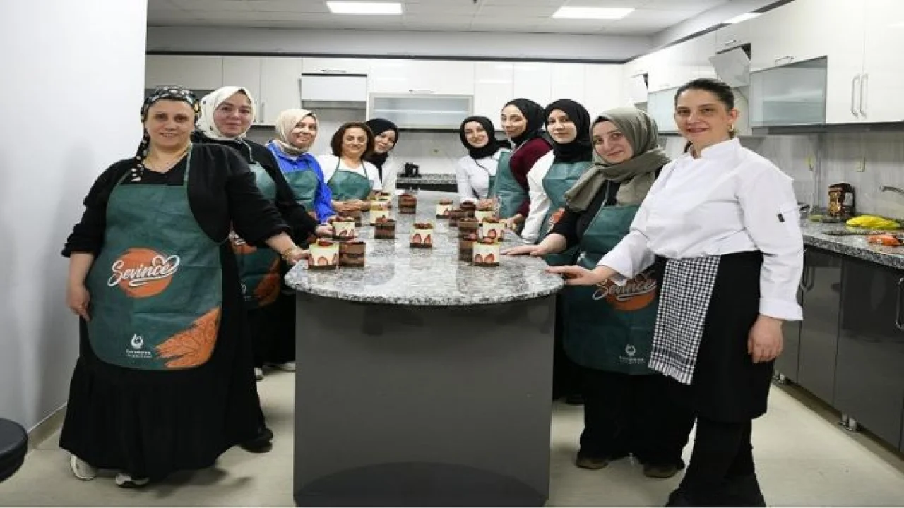 Çayırovalılar pasta yapmayı öğreniyor