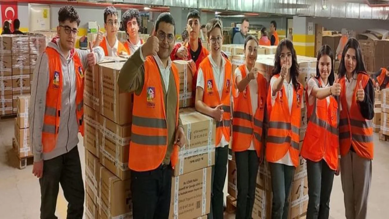 LÖSEV’DEN KOLİ KOLİ MUTLULUK “Ramazan’da Binlerce Aileye Ulaşacak”