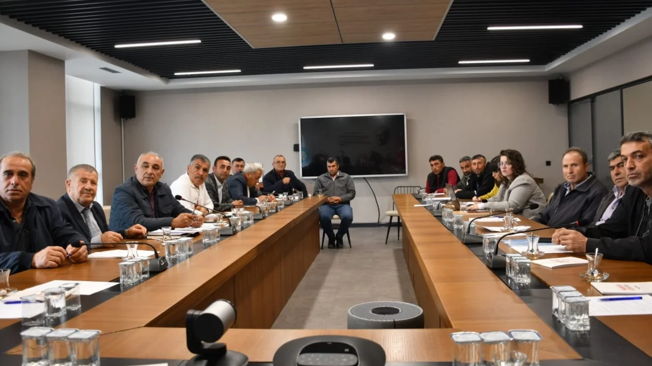 Manisa sezona Sulama Kooperatifleri ile hazırlanıyor