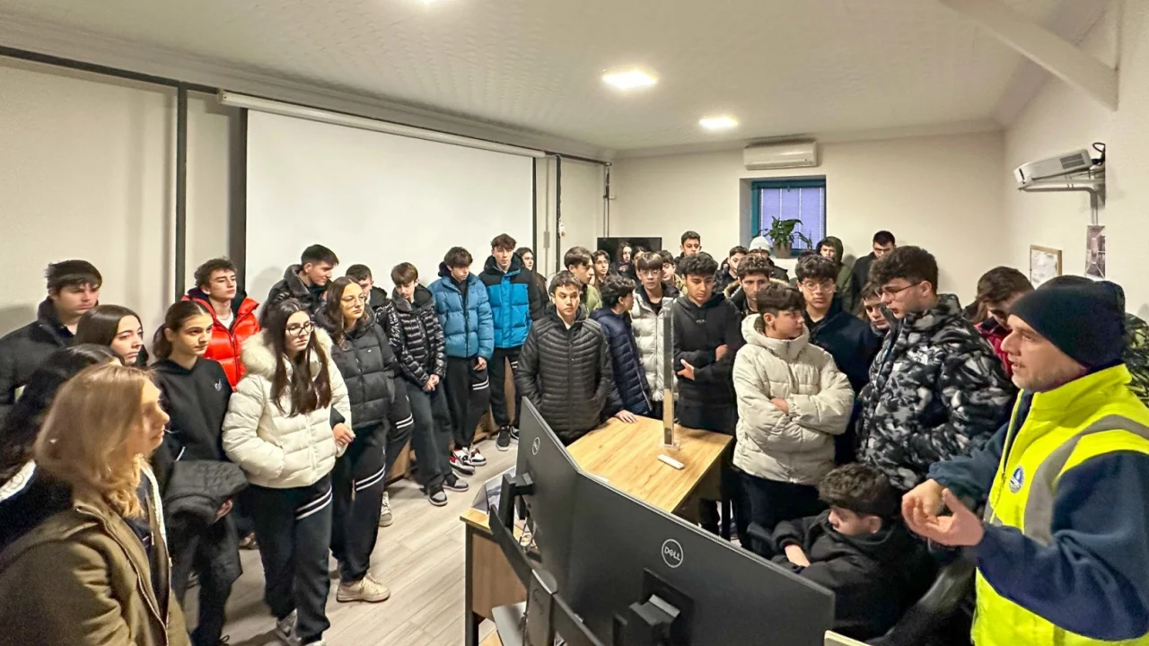 Sakarya'da liseliler suyunun yolculuğunu inceledi
