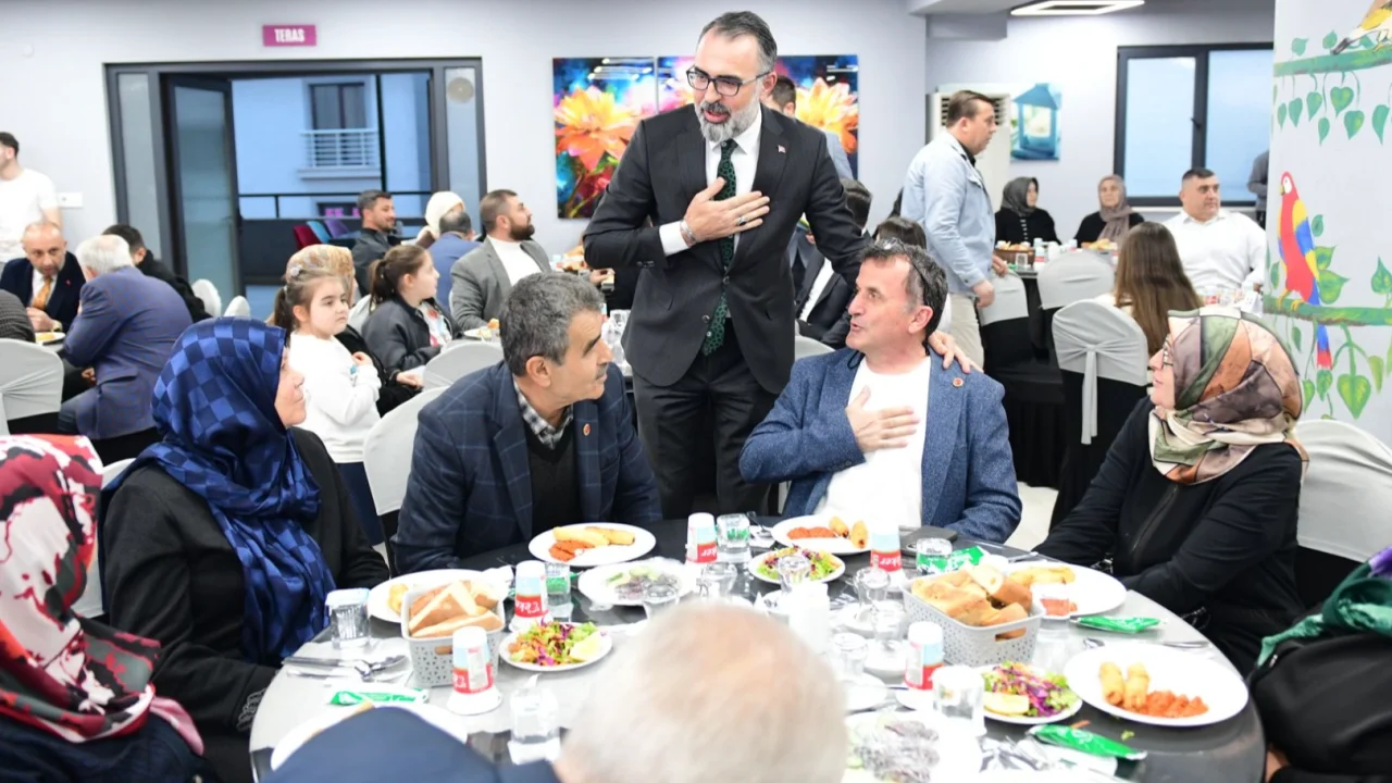Bursa Kestel Belediyesi muhtarlarla buluştu