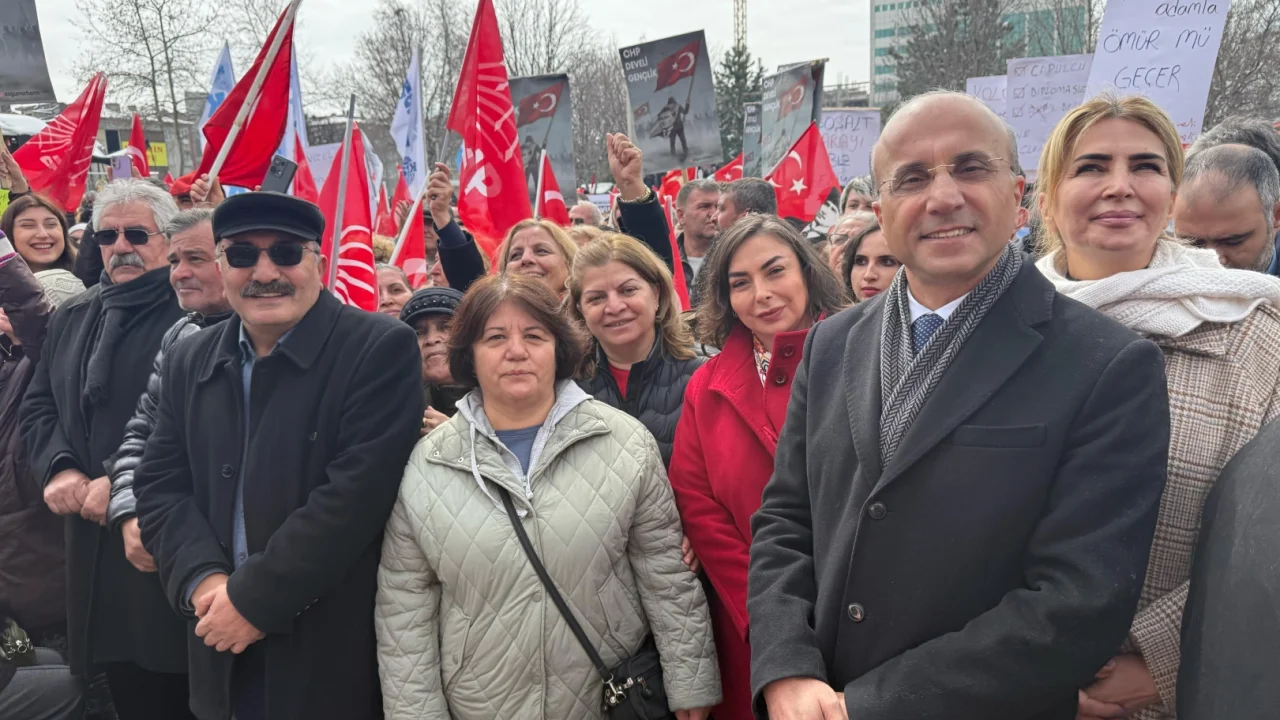 CHP Kadın Kolları MYK Üyesi Döner: Tutuklama demokrasiye müdahaledir
