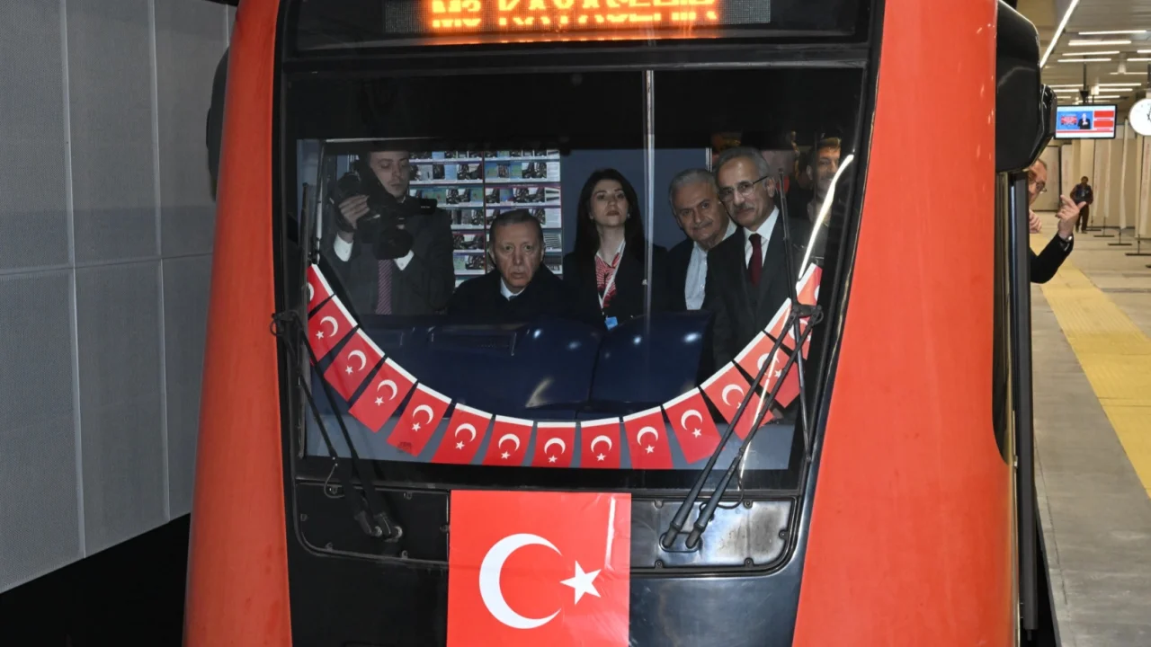 İstanbul'un ulaşımına nefes oldu... 17,1 milyon yolcuya hizmet verdi