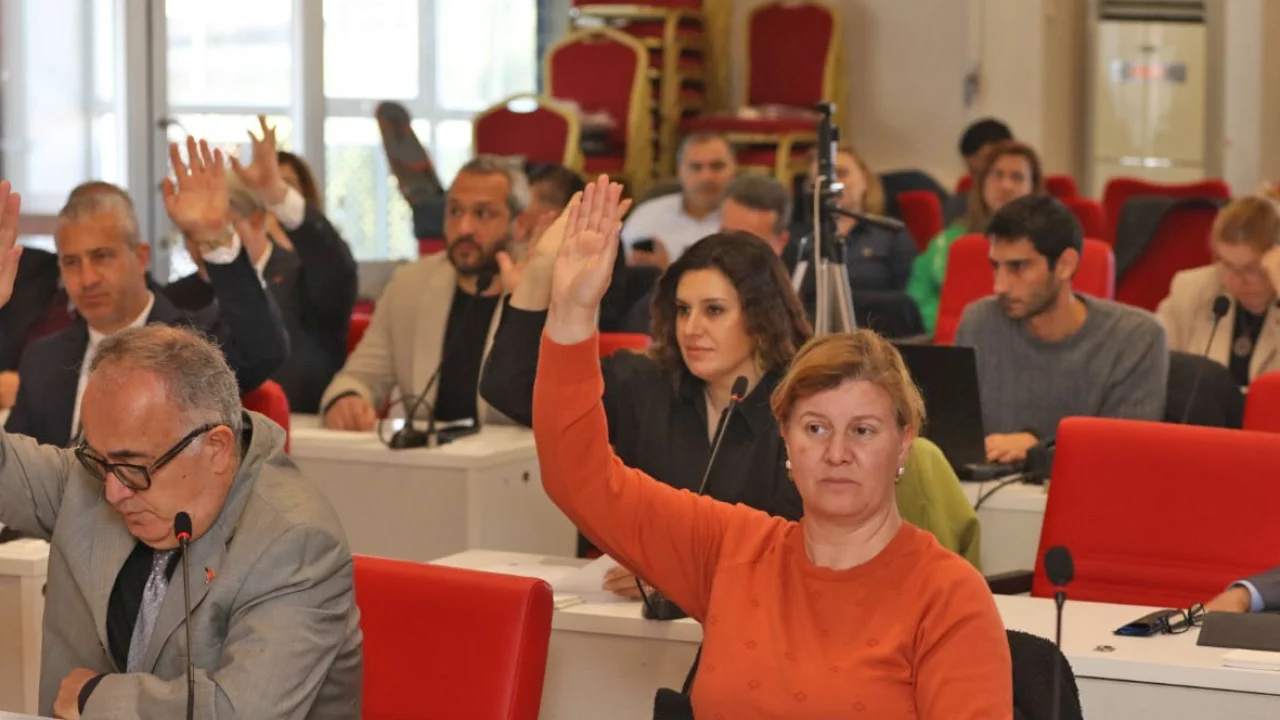 İzmir'de Güzelbahçe’ye GÜZBEL market geliyor!