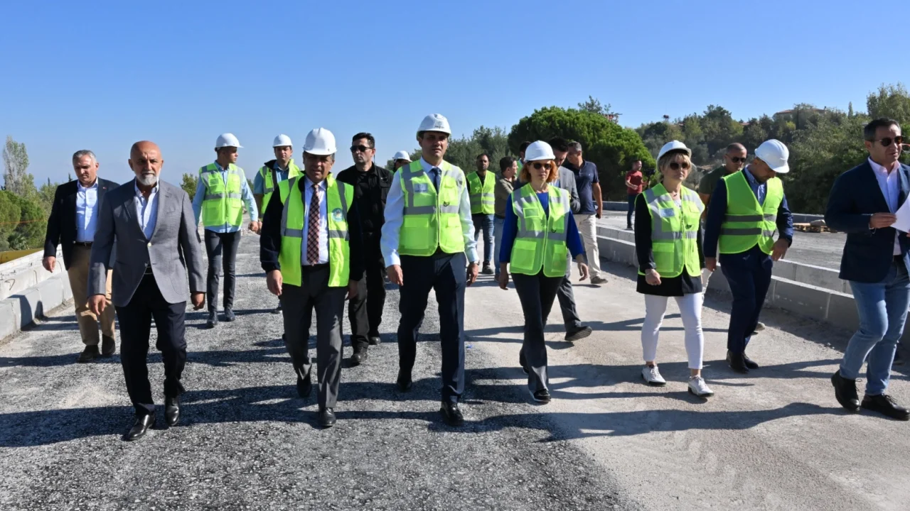 Manisa'da Büyükşehir çalışmalarını sürdürüyor