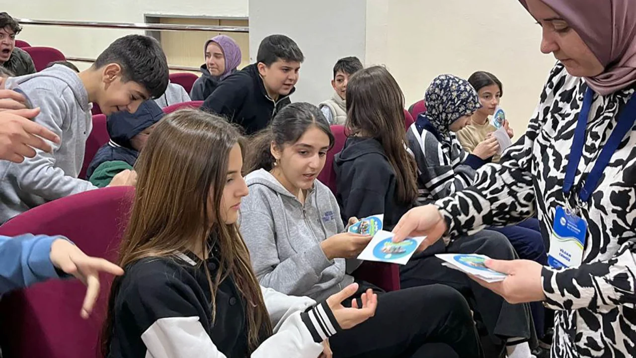 Sakarya'da gençlere önemli mesaj!