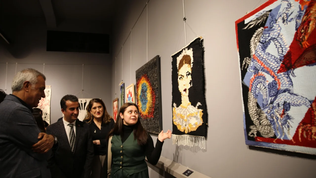 Alaca Dokuma Sergisi, Merinos Tekstil Sanayi Müzesi’nde
