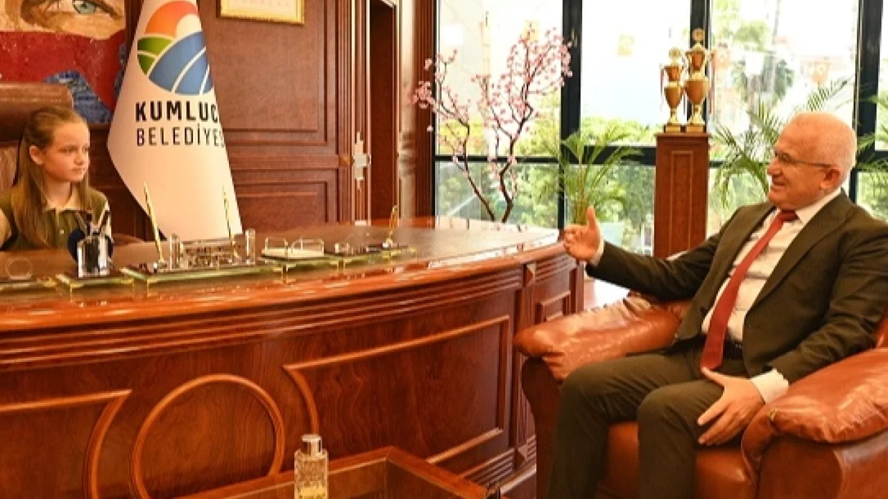 Antalya'da makamlar çocuklara emanet! 