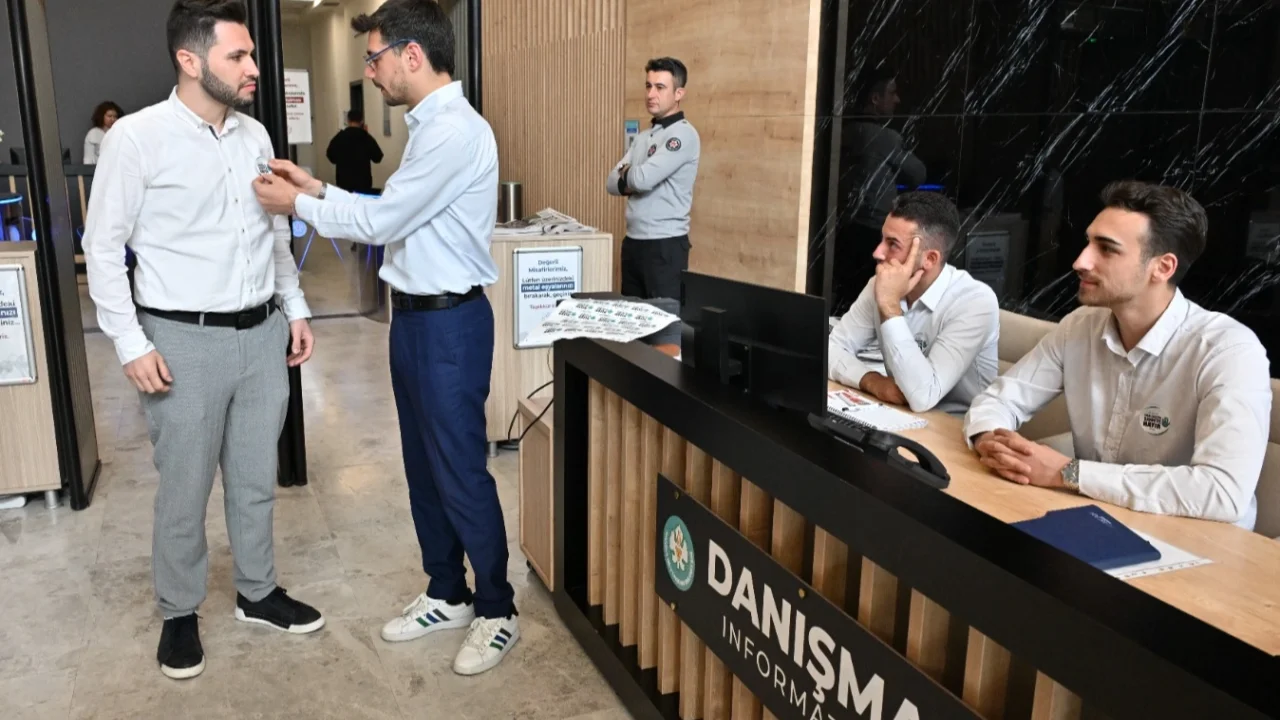 Başkan Zeyrek: Şiddetin değil minnetin konuşulduğu Türkiye istiyoruz