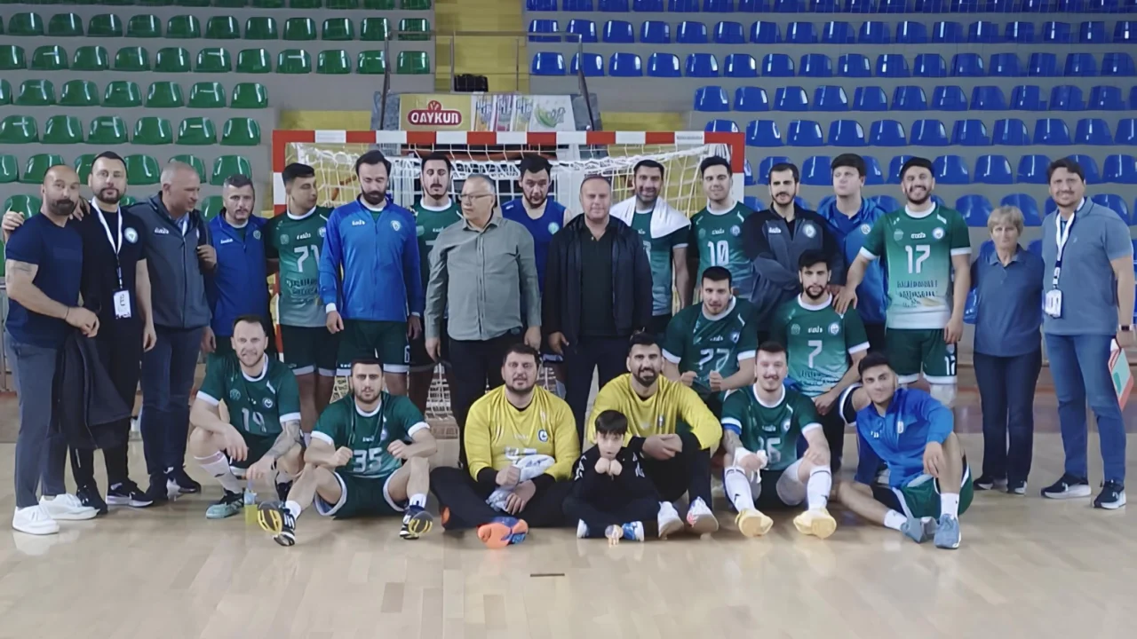 Bursa Nilüfer Belediyespor ligi galibiyetle tamamladı