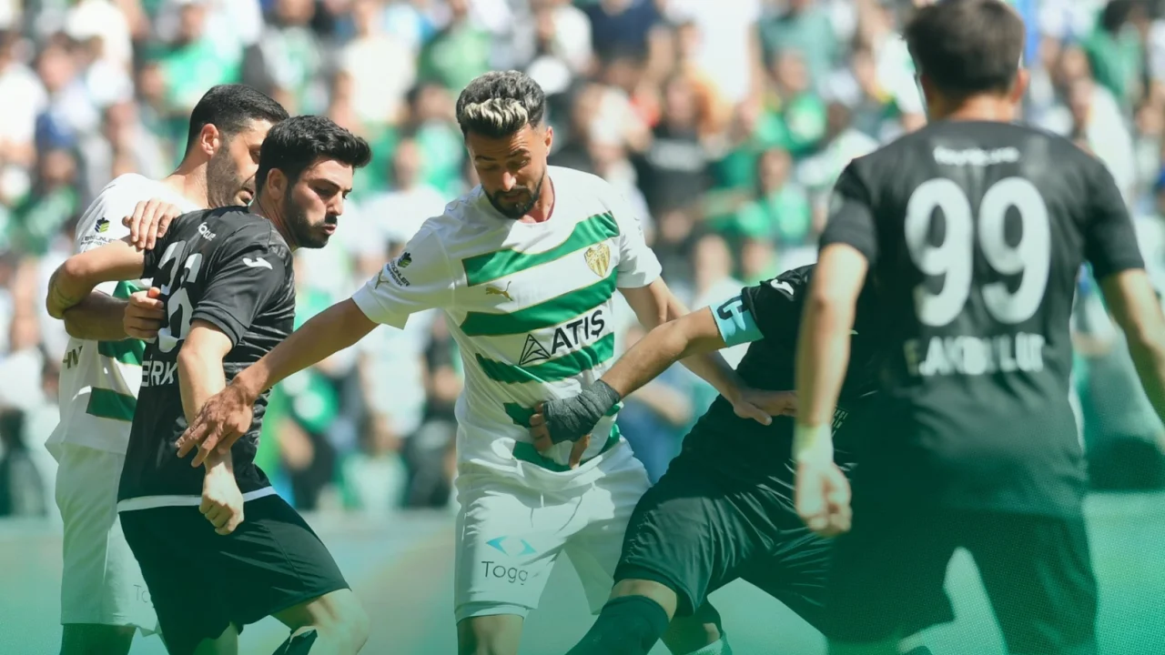 Bursaspor şampiyonluğu kupayla taçlandırdı... Cumhurbaşkanı Erdoğan’dan şampiyonluk tebriği