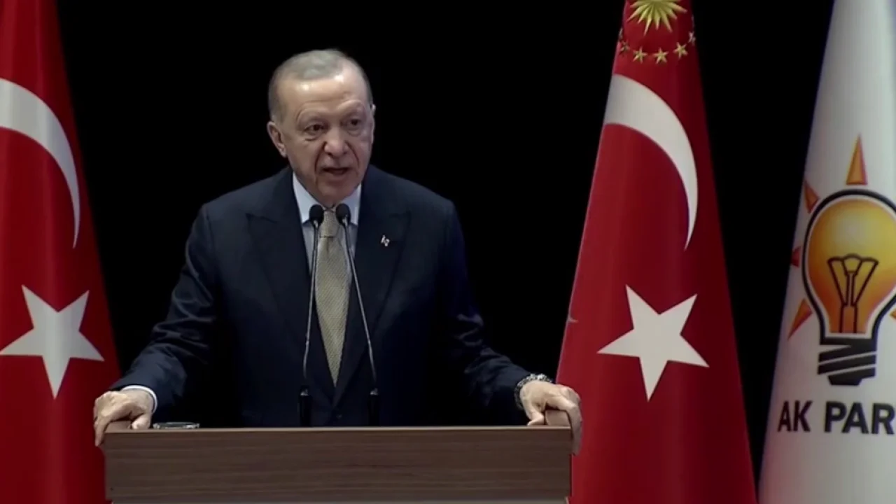 Cumhurbaşkanı Erdoğan'dan bölgesel ve küresel net tavır: Siyasette şiddet ve hakarete yer yok!