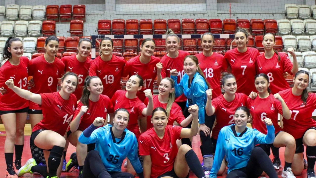 Hentbolda Türkiye Kupası heyecanı İzmir’de yaşanacak