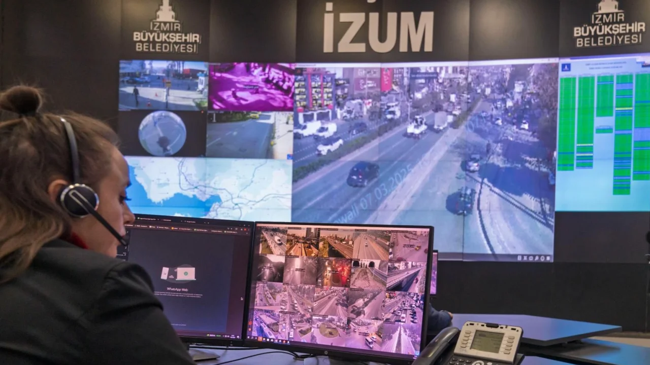 İzmir’de “akıllı” kavşaklar ile akıcı trafik