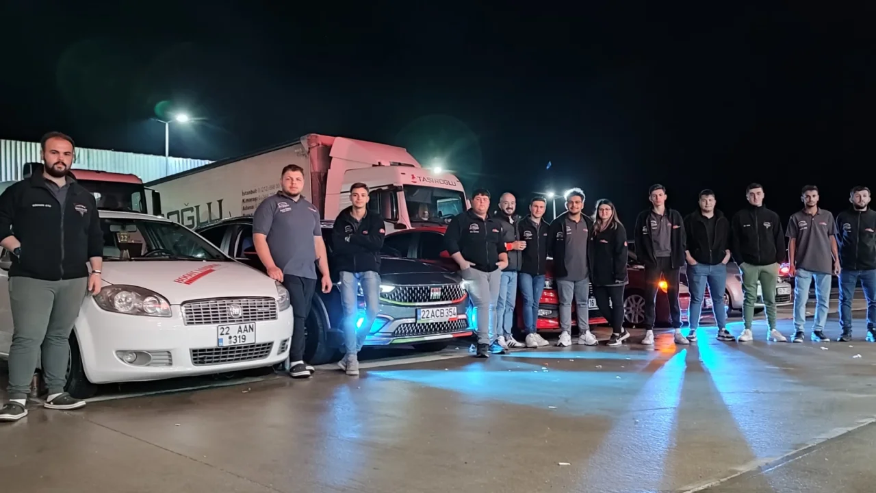 Modifiye araç tutkunları Keşan’da buluştu