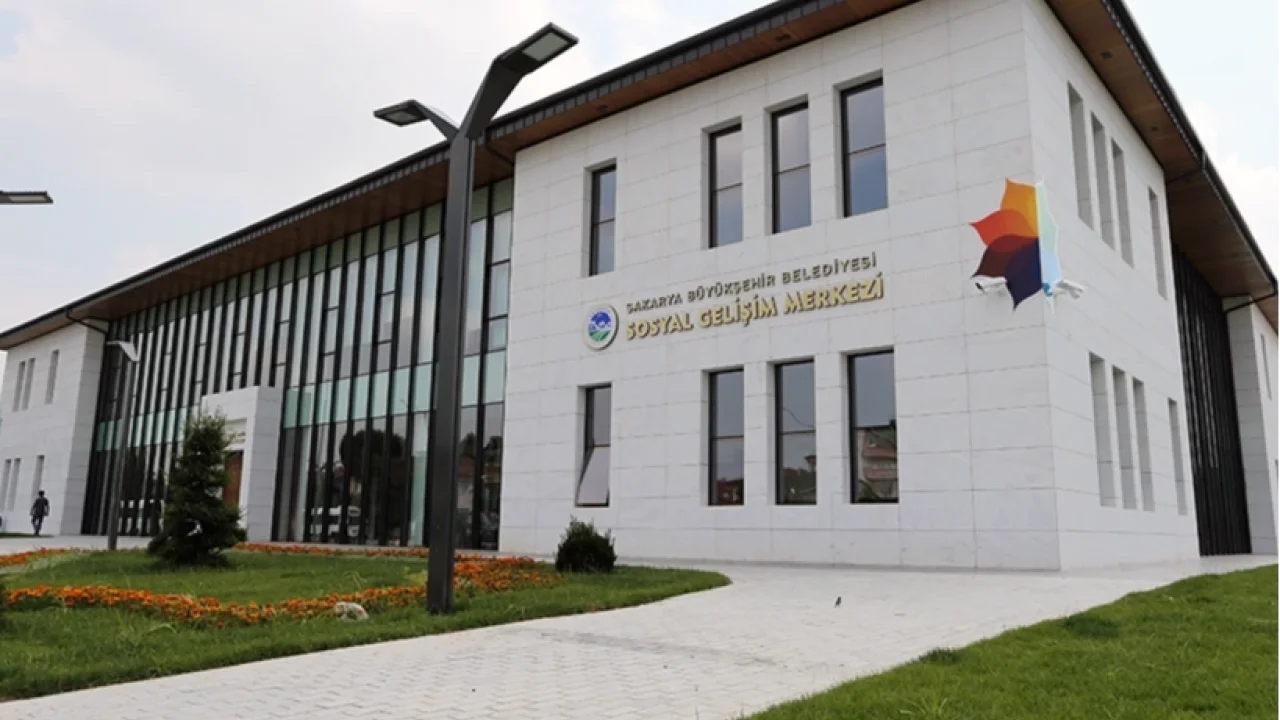 Sakarya Büyükşehir kültür sanat etkinlikleri söyleşiyle devam edecek