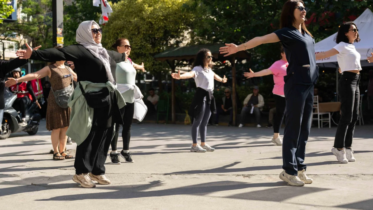 19 Mayıs Gençlik Festivali Küçükpark’ta başladı