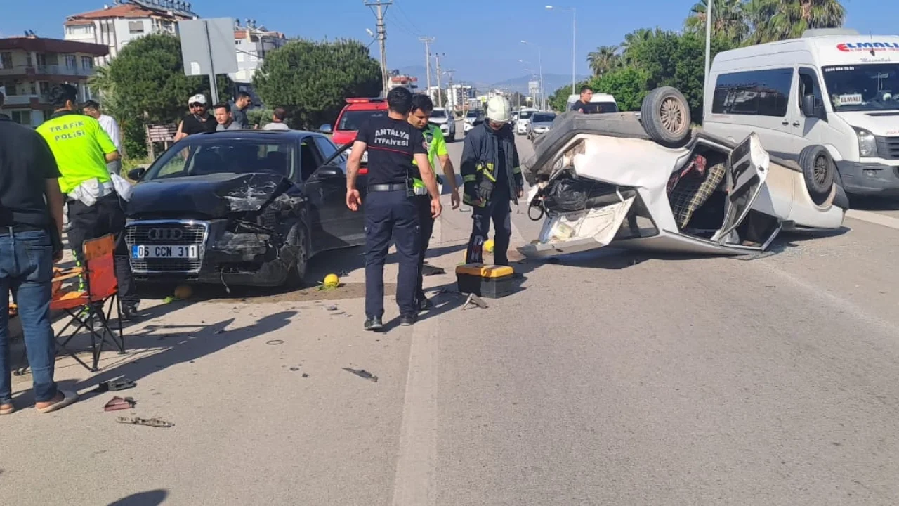 Antalya Finike’de trafik kazası: 1 yaralı