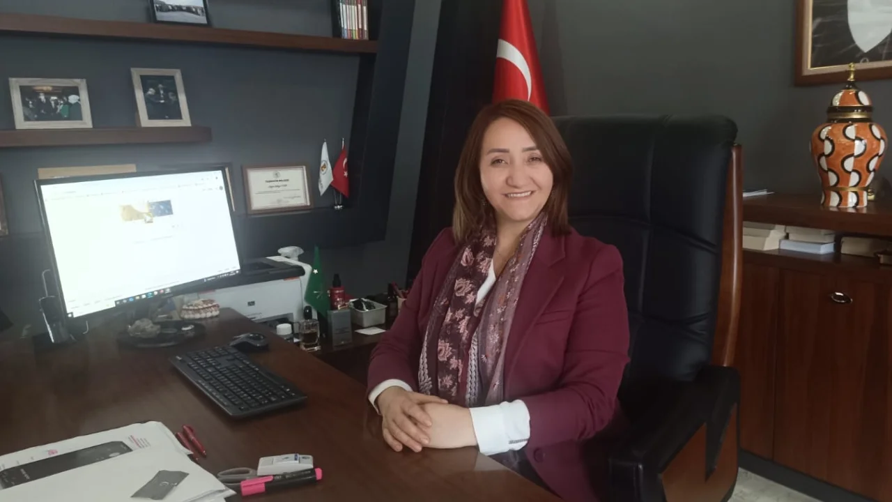 Bilecik Pazaryeri Belediye Başkanı'ndan anneler günü mesajı