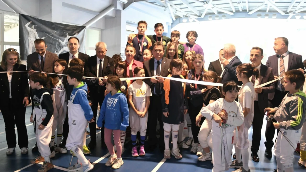Bursa'da Osmangazi Belediyesi’nden eskrim salonu