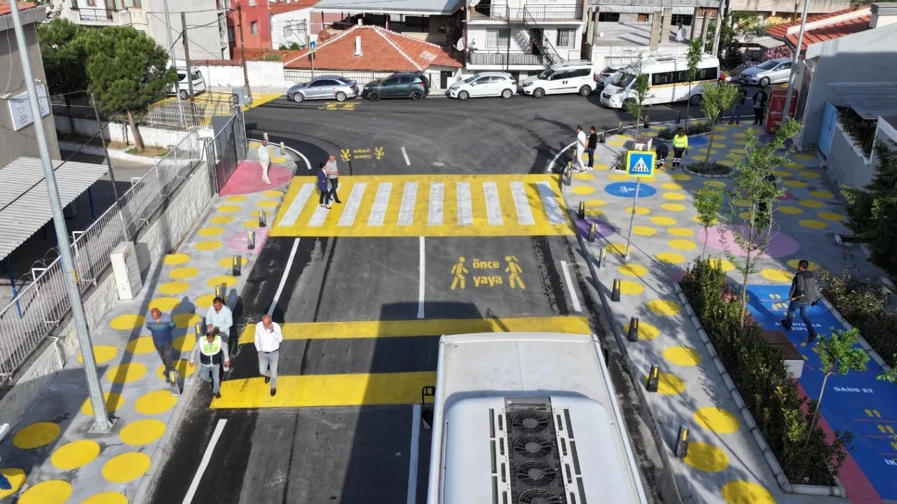 Güzel İzmir Hareketi ile kent dönüşüyor