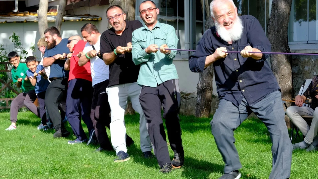 Konya Büyükşehir, engelliler haftası etkinlikleriyle gönüllere dokunuyor
