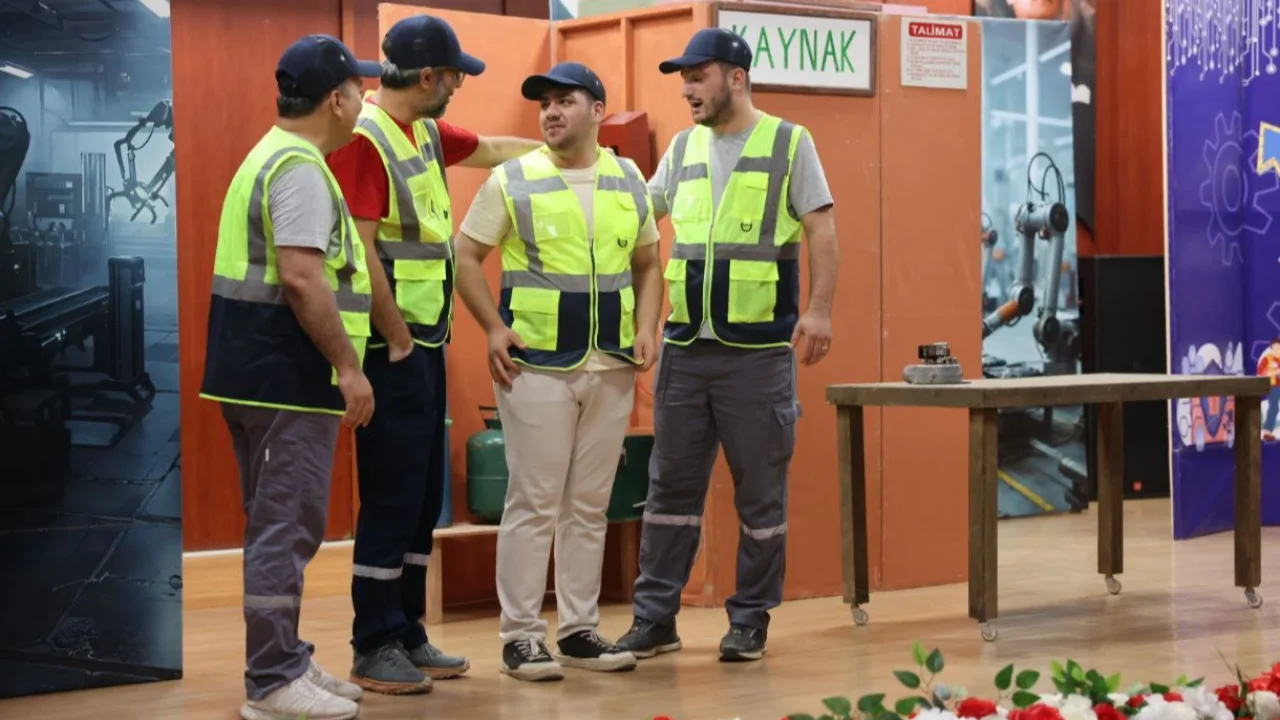 Meslek lisesinin önemi tiyatro ile anlatıldı