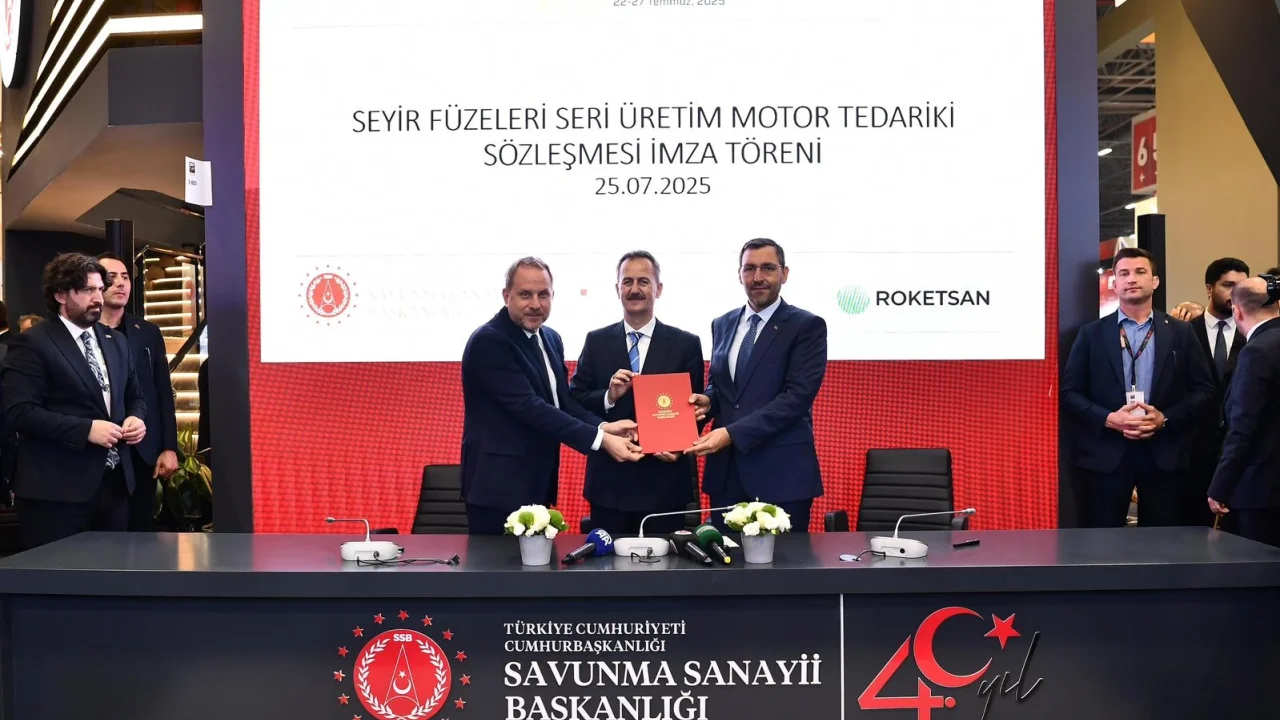 Roketsan’dan IDEF’te yeni imzalar