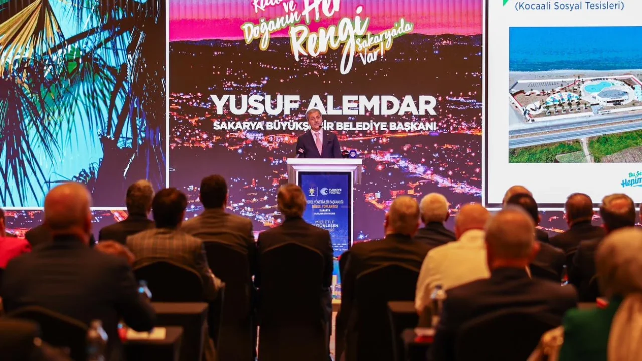 AK Parti’nin hizmet vizyonu Sakarya’da masaya yatırıldı