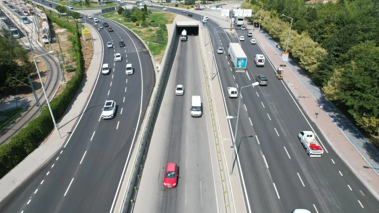 Kavşaklarda yol kalitesi yükseldi