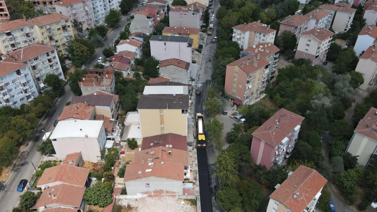 Maltepe'nin cadde ve sokakları yenileniyor