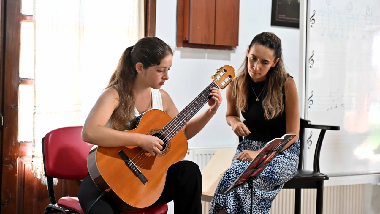 Antalya Muratpaşa’da kültür ve sanat kurslarına kayıtlar başladı