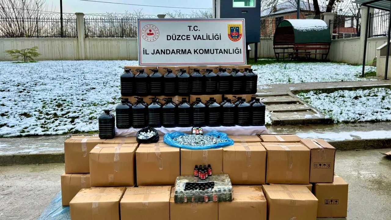 Düzce'de yılbaşı öncesi dev alkol operasyonu!