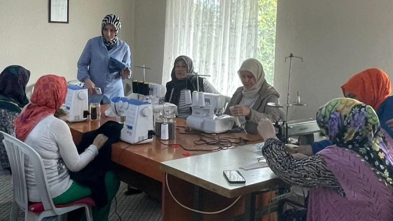 Kocaeli'de İZMEK yeni kurs merkezleri açtı