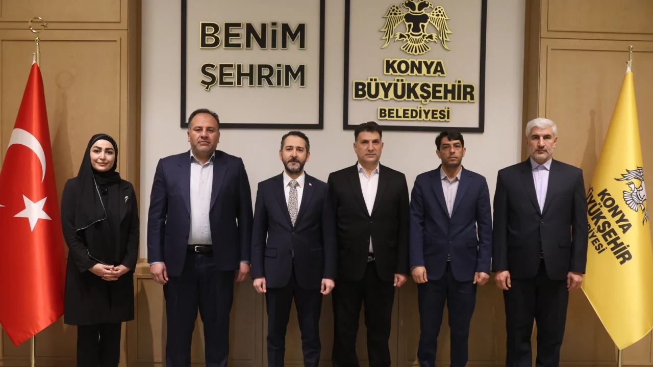 Konya’da İran’ın Hoy Belediyesi ile kardeş şehir imzası