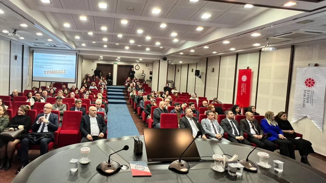 Trabzon'da İletişim'den dezenformasyon ve dijital dolandırıcılıkla mücadele eğitimi