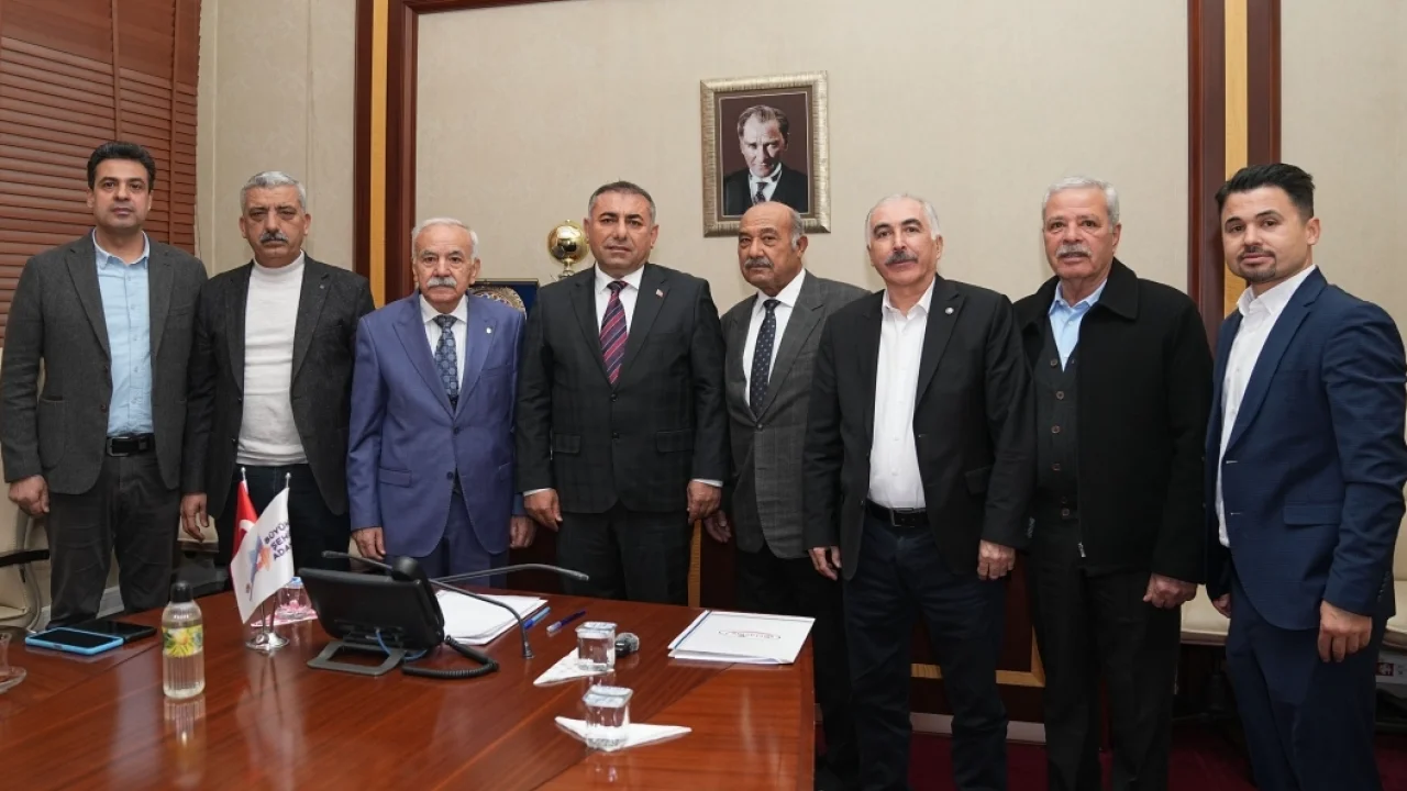 Adana’da toplu taşıma esnafına promosyon desteği