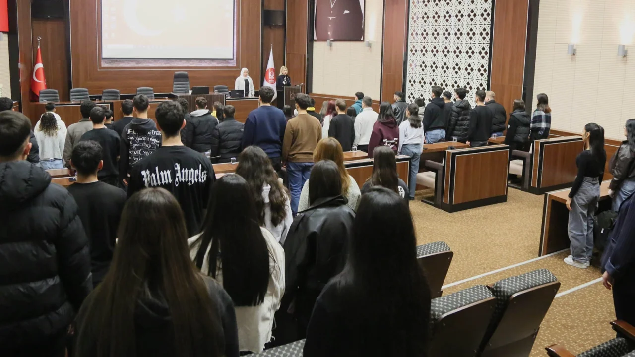 Ankara Keçiören'de yerel yönetim stajyerleri hayata hazırlıyor