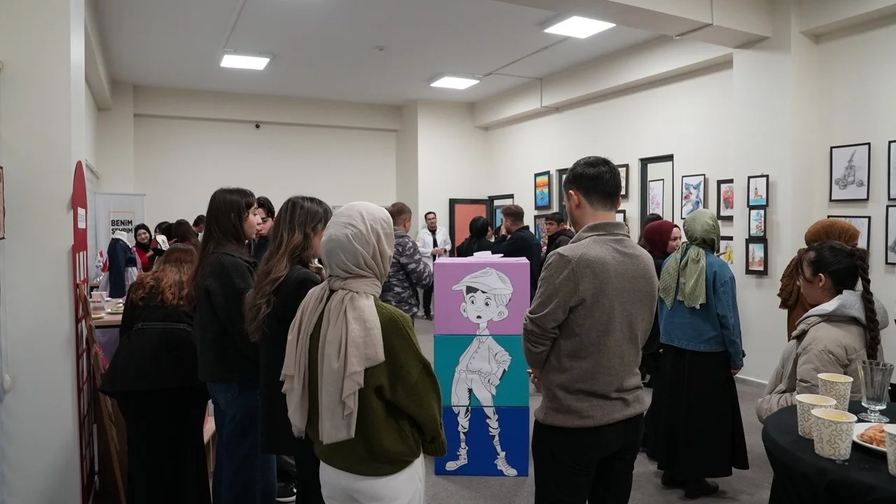Konya'da Lise Medeniyet Akademileri’nde dönem sonu sergisi