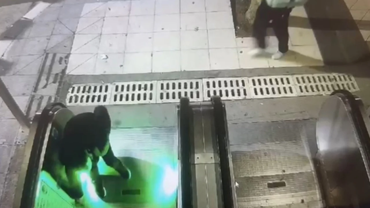 Manisa'da vandallık hem görüntülendi, hem de raporlandı!