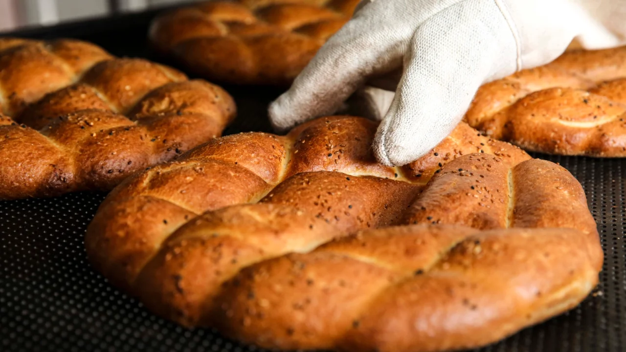 Ankara Halk Ekmek'ten mobil pide üretimi