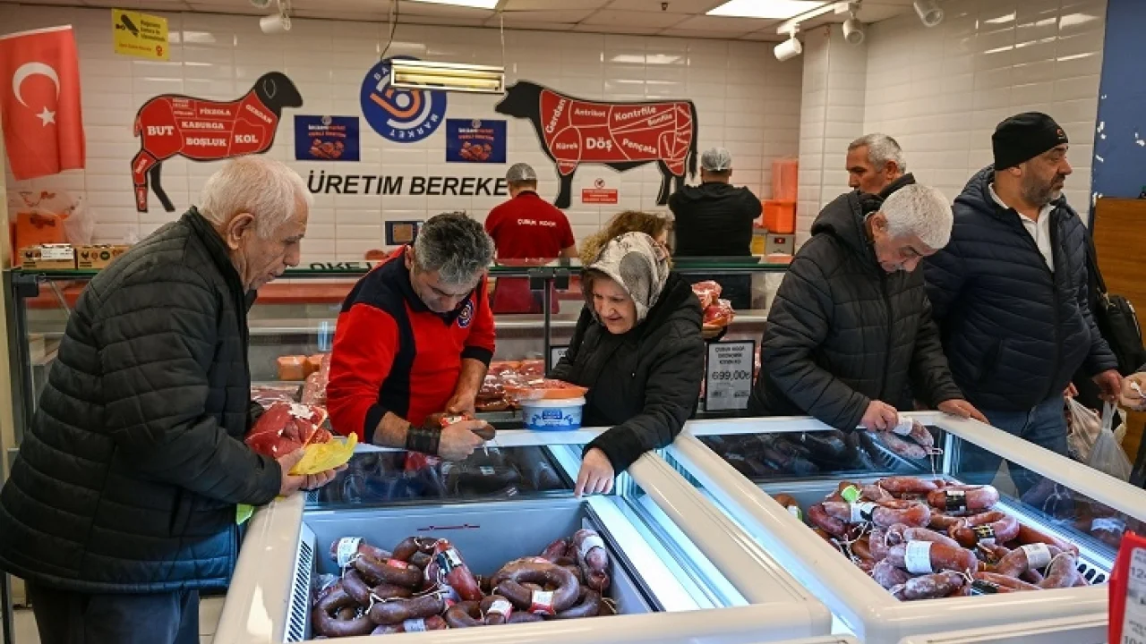 Başkent Market'te et satışı tam gaz