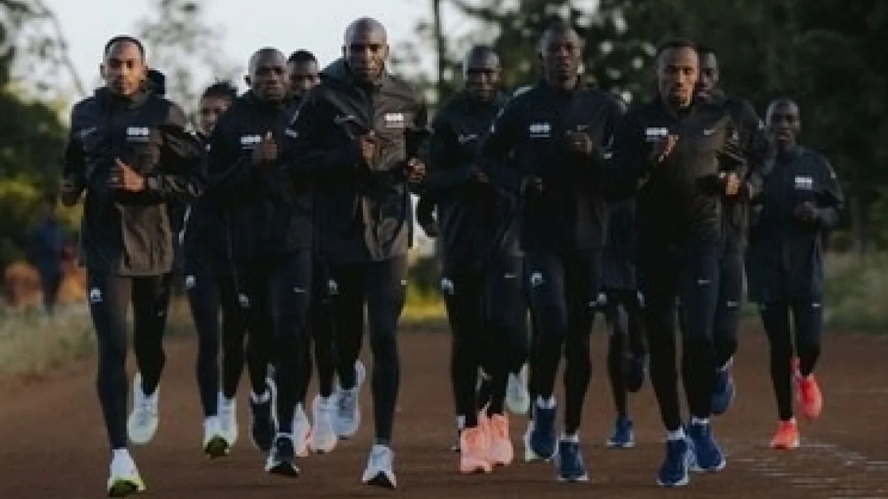 Huawei, Eliud Kipchoge'nin koşu takımıyla ortaklık kurarak sporda yeni olanaklar yaratıyor