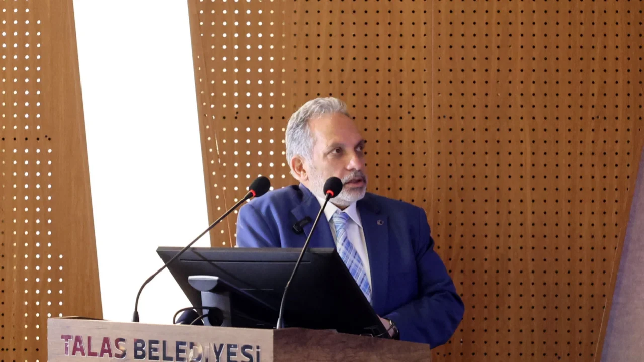 Kayseri Talas'ta meclis üyelerine kapsamlı sunum