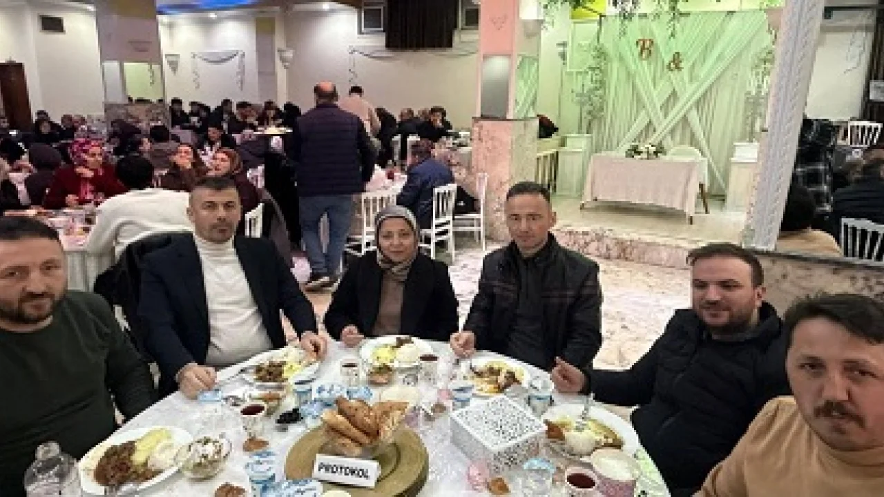 Başkan Güngör, Tekke Köyü Derneği İftarına Katıldı