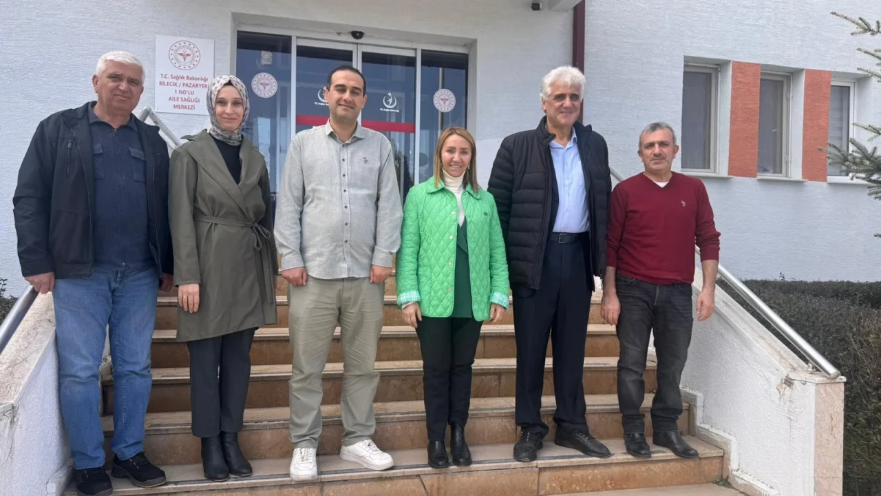 Bilecik Pazaryeri’nde Başkan Tekin’den sağlık ordusuna vefa dolu ziyaret